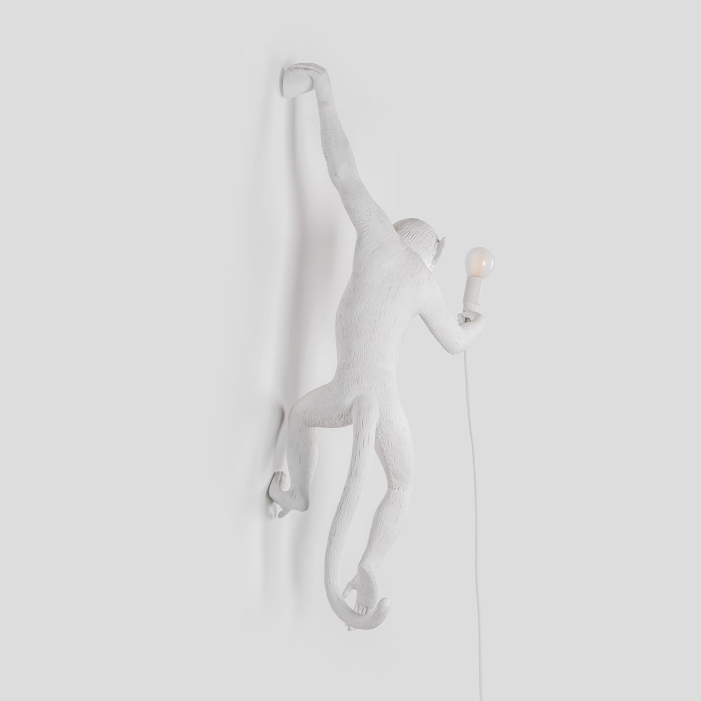 настенный светильник monkey lamp hanging left seletti