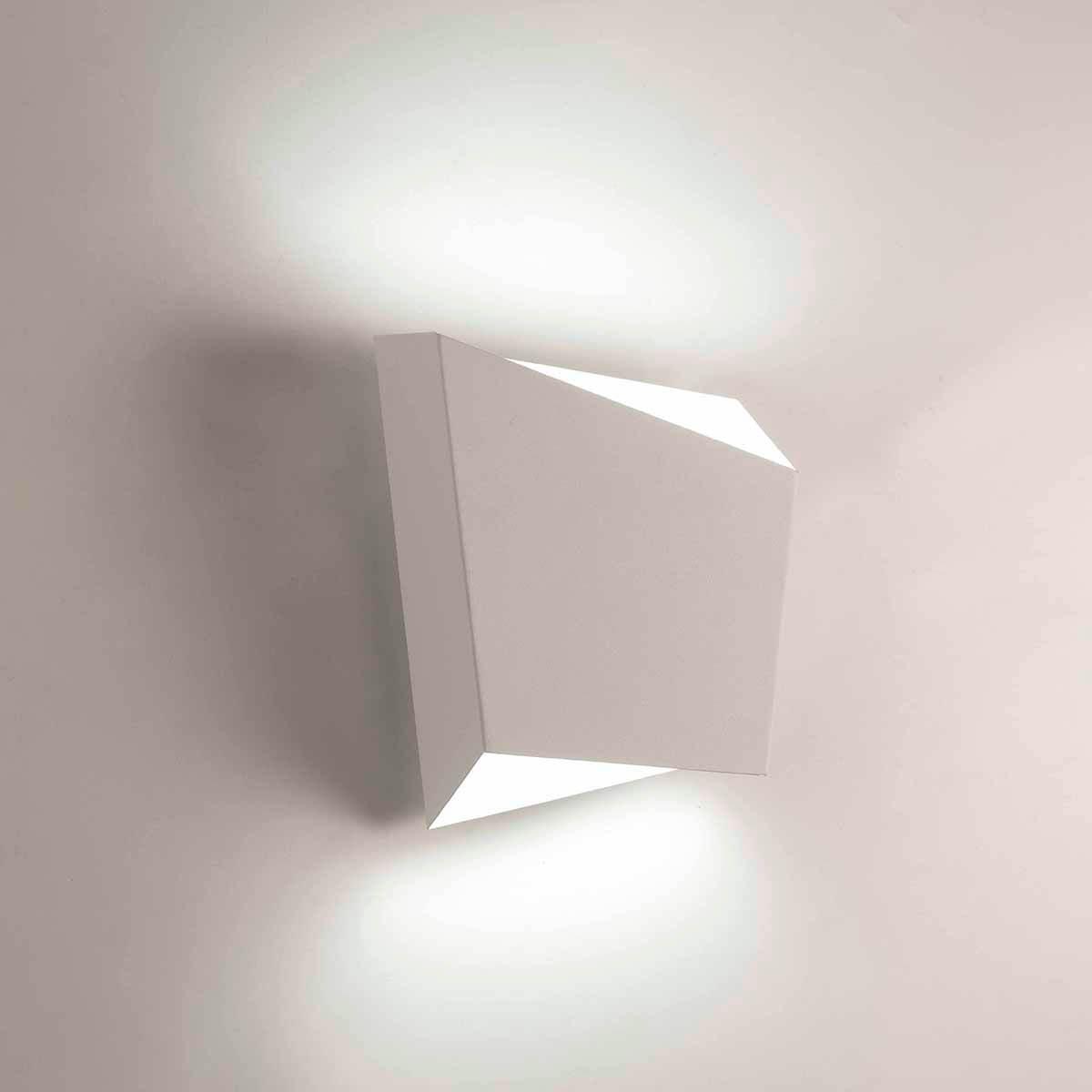 настенный светильник mantra asimetric 6220