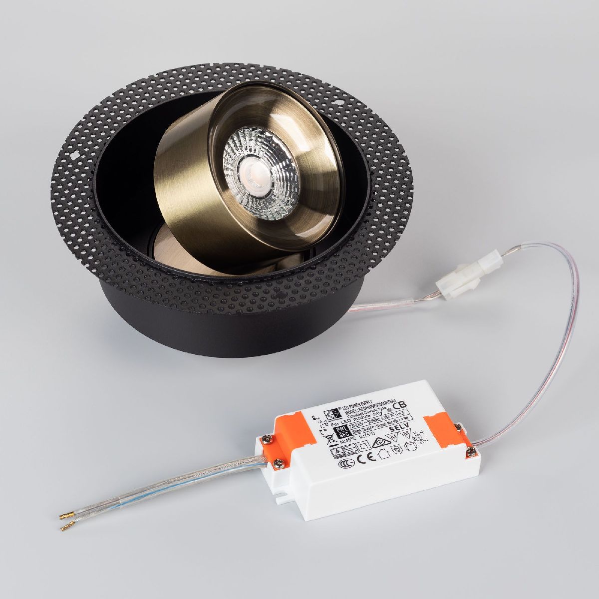 встраиваемый спот arlight sp-plurio-built-trimless-r160-9w day4000 (bk-abrs, 36 deg, 230v) 038075