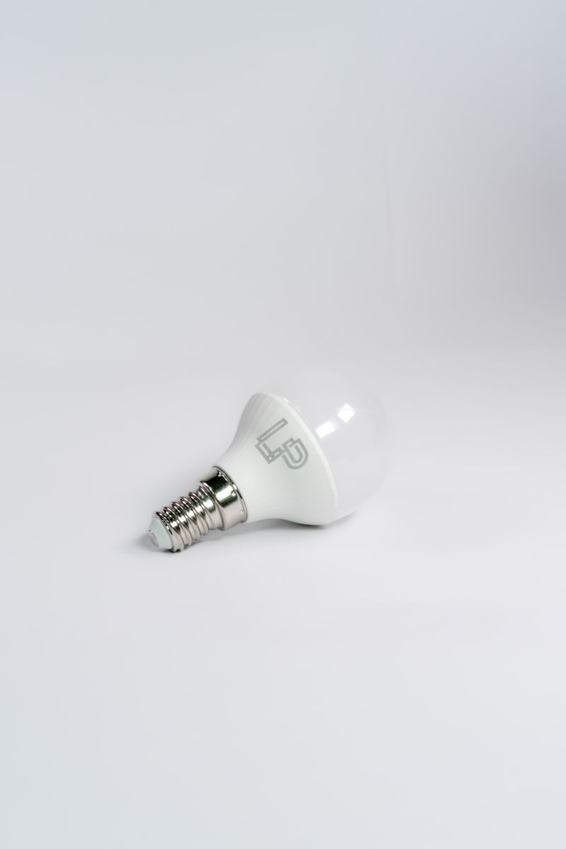 светодиодная лампа leds power p45 e14 6вт 4000к 006727