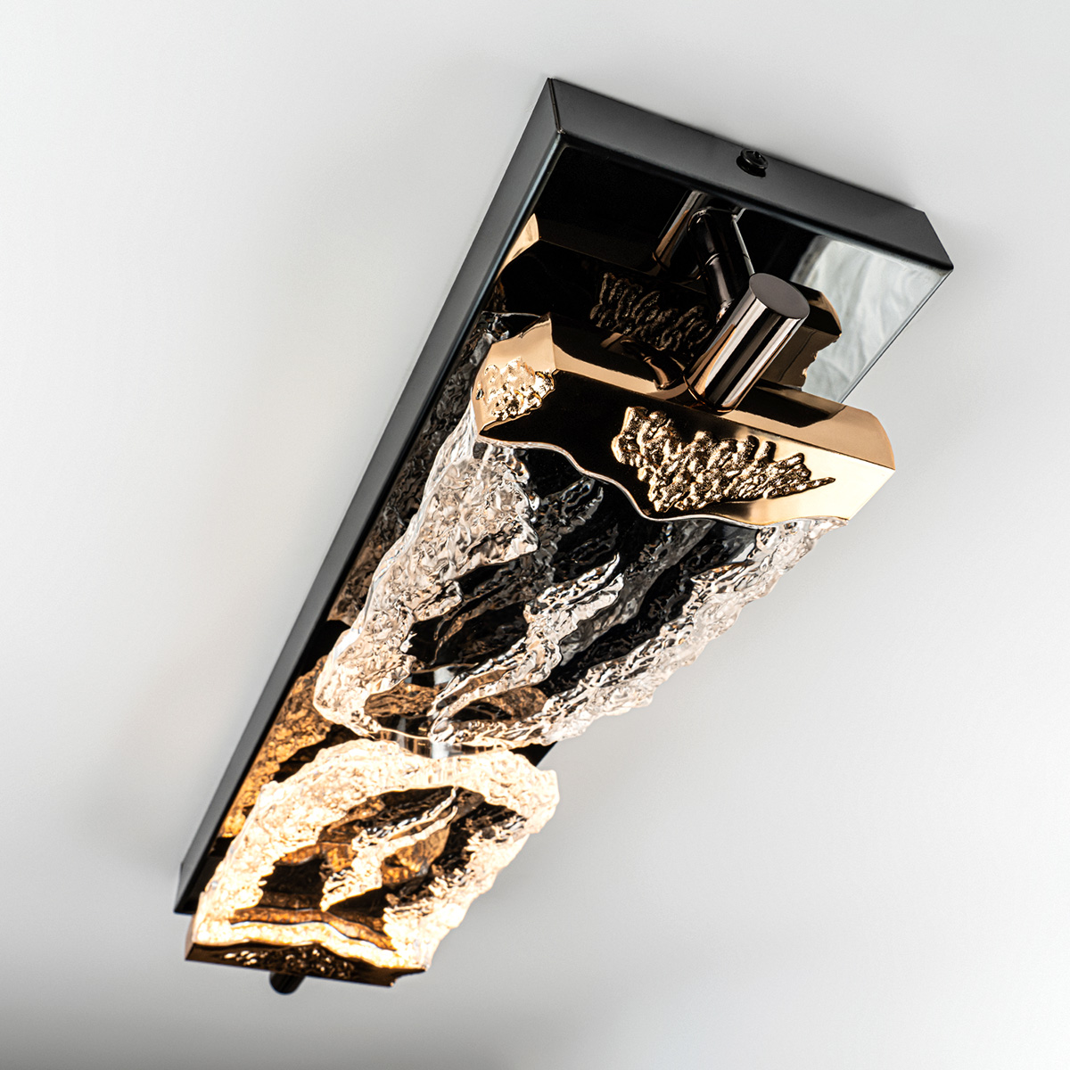 настенный светильник modestyle ms.2413.440 bk