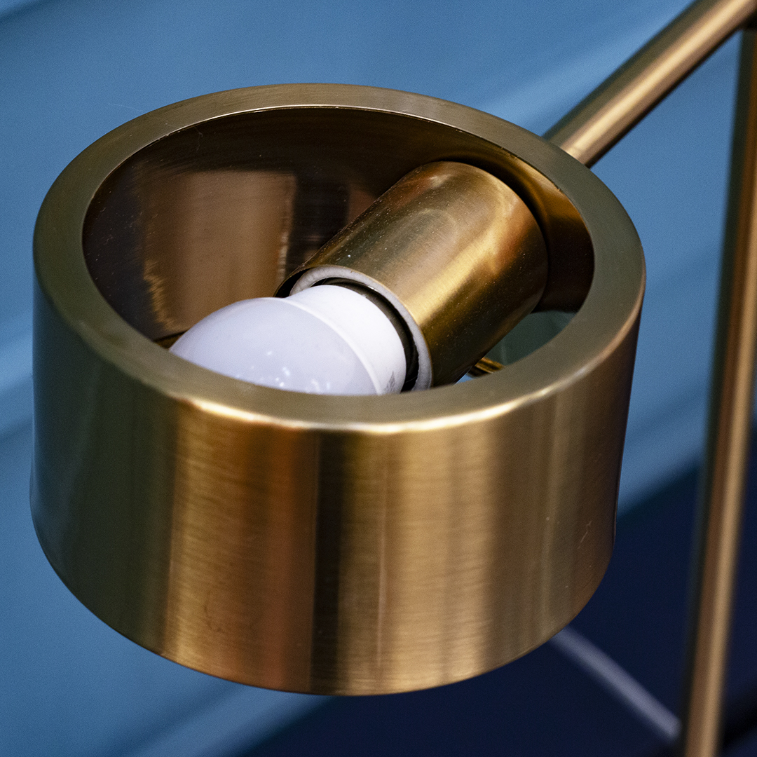 настольная лампа cloyd mark 30078