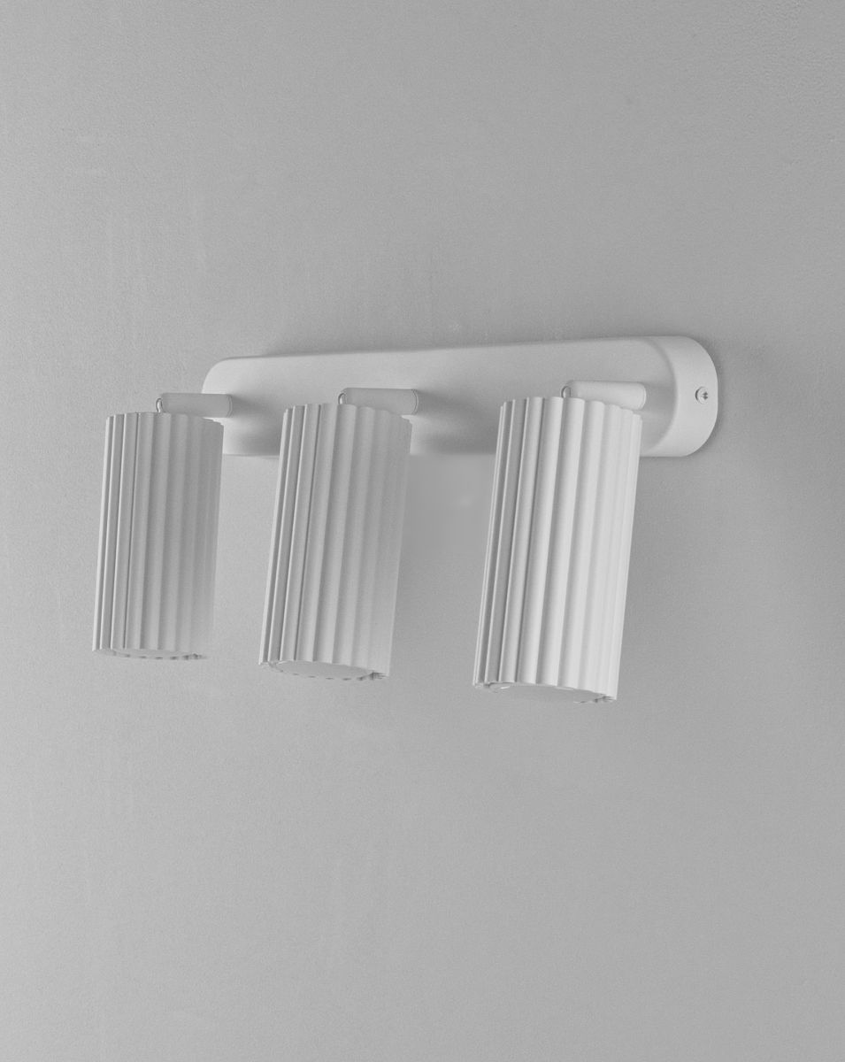 спот moderli cora v11776-3c