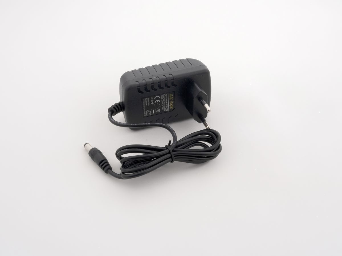 адаптер leds power 2а 12в (24вт) 003207