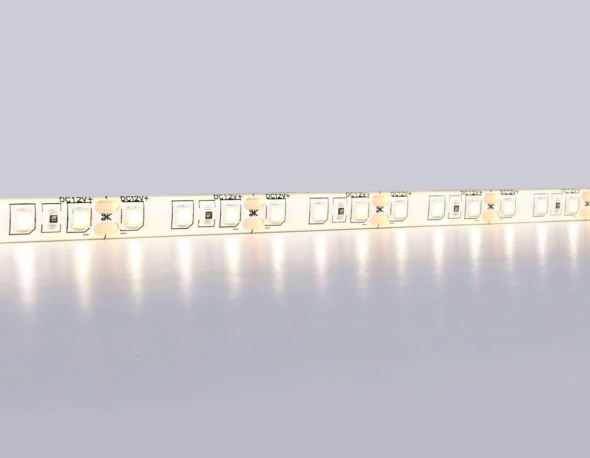 светодиодная влагозащищенная лента ambrella light 9,6w/m 120led/m 2835smd теплый белый 5m gs1201