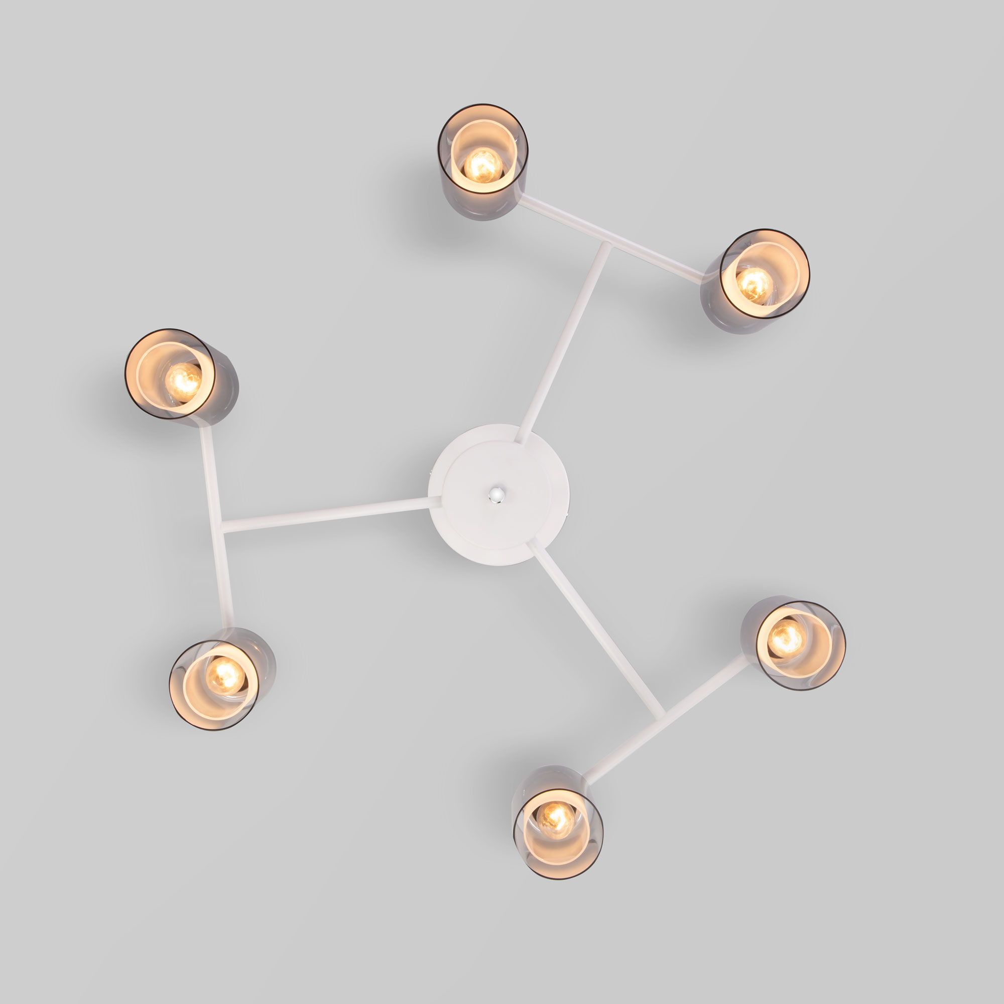 люстра на штанге eurosvet amado 70115/6 белый a061528