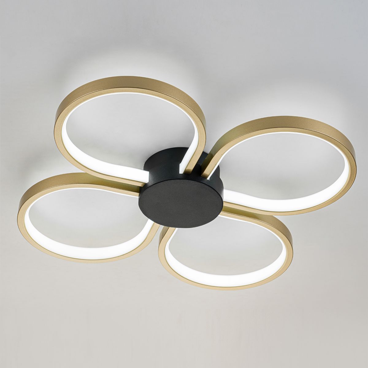 потолочный светильник escada clover 10243/4led