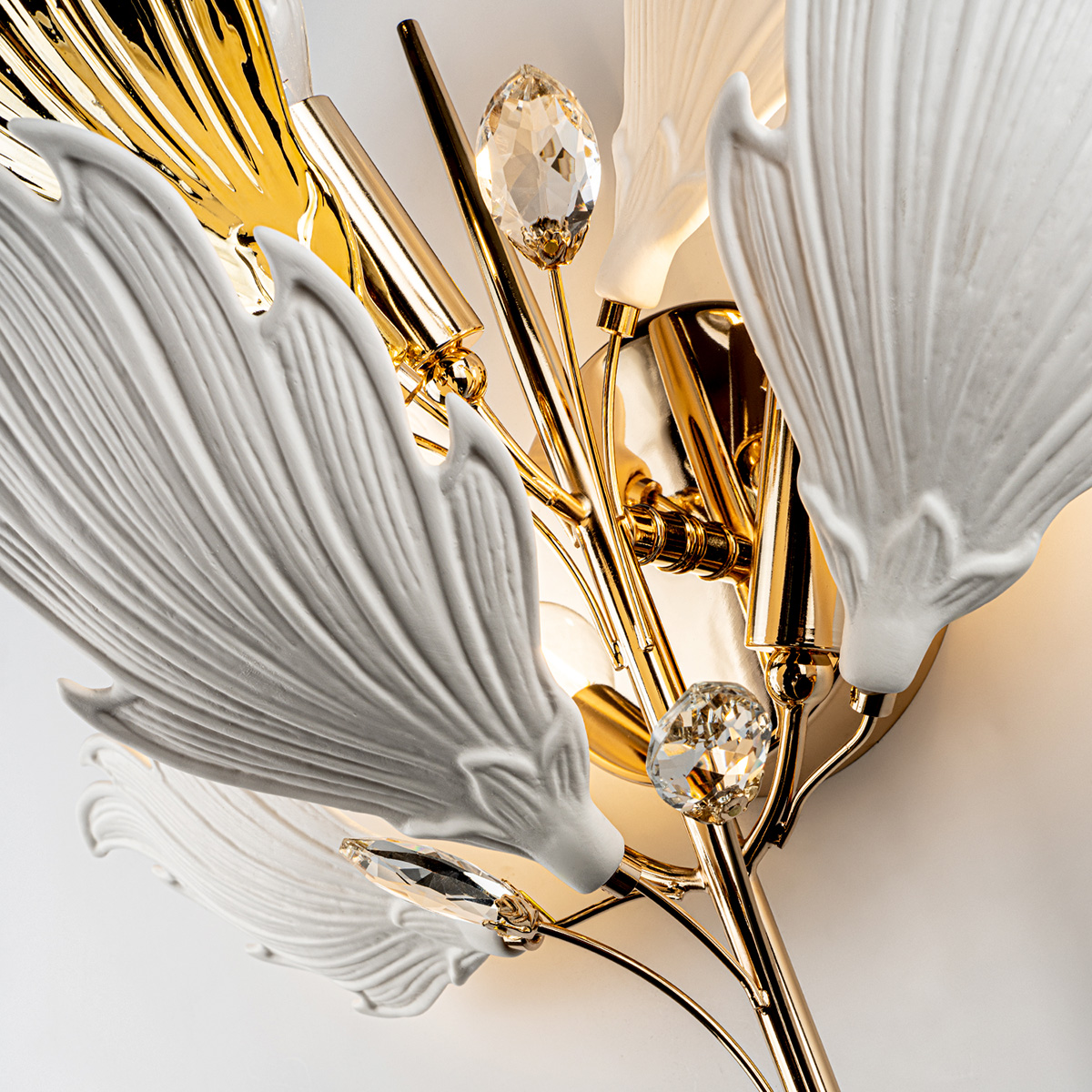 настенный светильник modelux ml.6869.450 gd