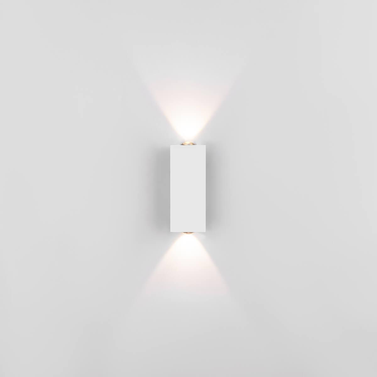 настенный светодиодный светильник elektrostandard petite led 40110/led белый 4690389176814
