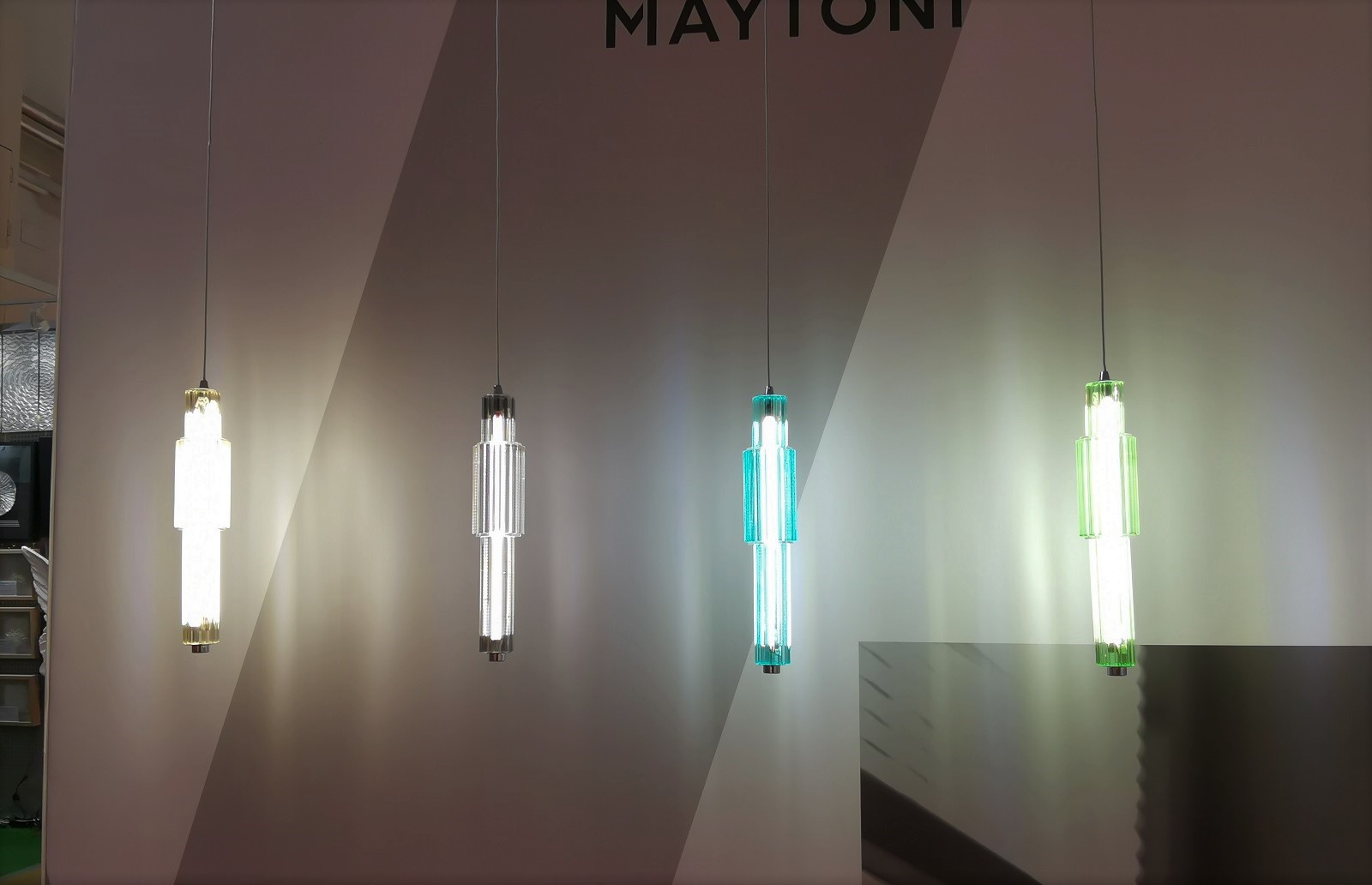 подвесной светодиодный светильник maytoni verticale mod308pl-l9bl3k