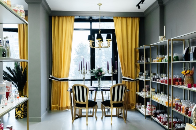 Шоурум ароматов Shineroom, г. Красноярск