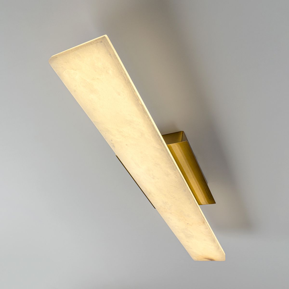 настенный светильник modestyle ms.1235.450 bs