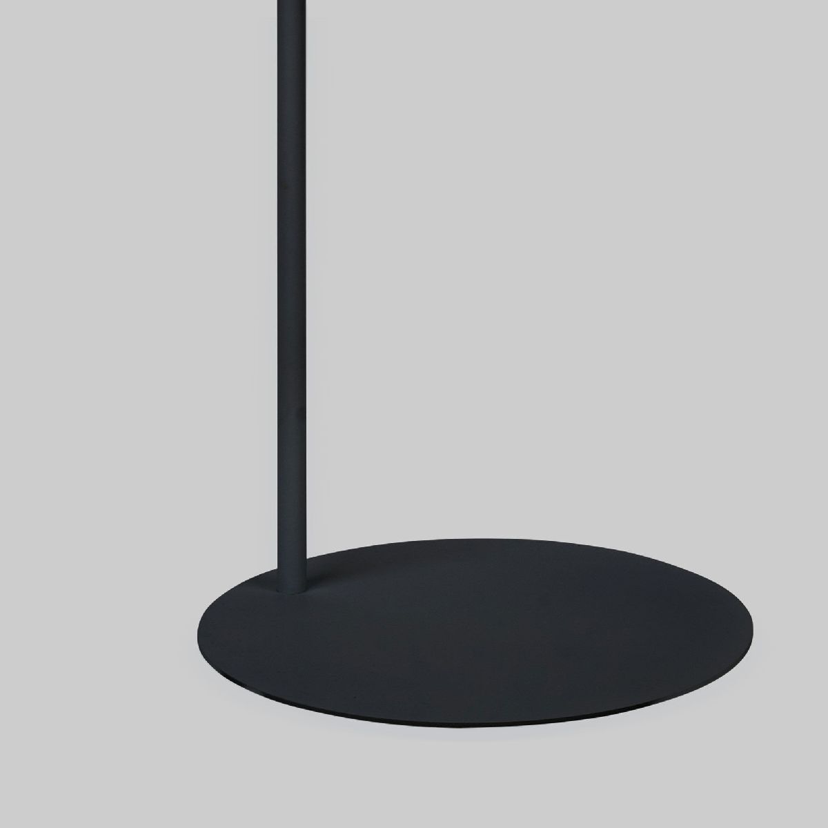 торшер tk lighting 5489 logan black a065382