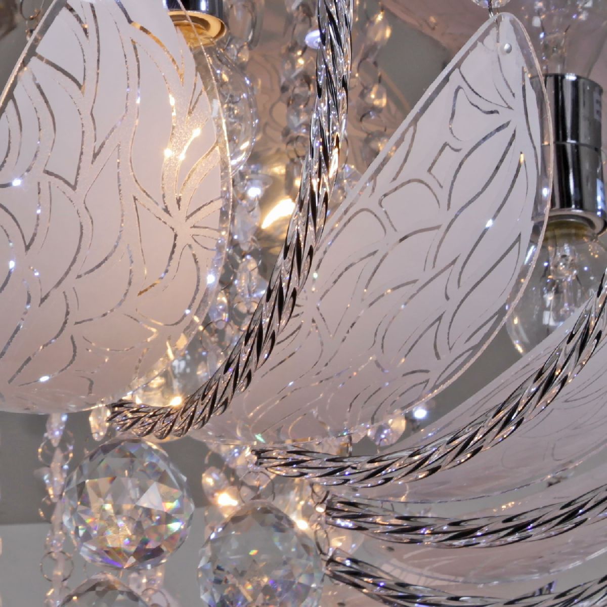 потолочная люстра reluce 55818-0.3-08