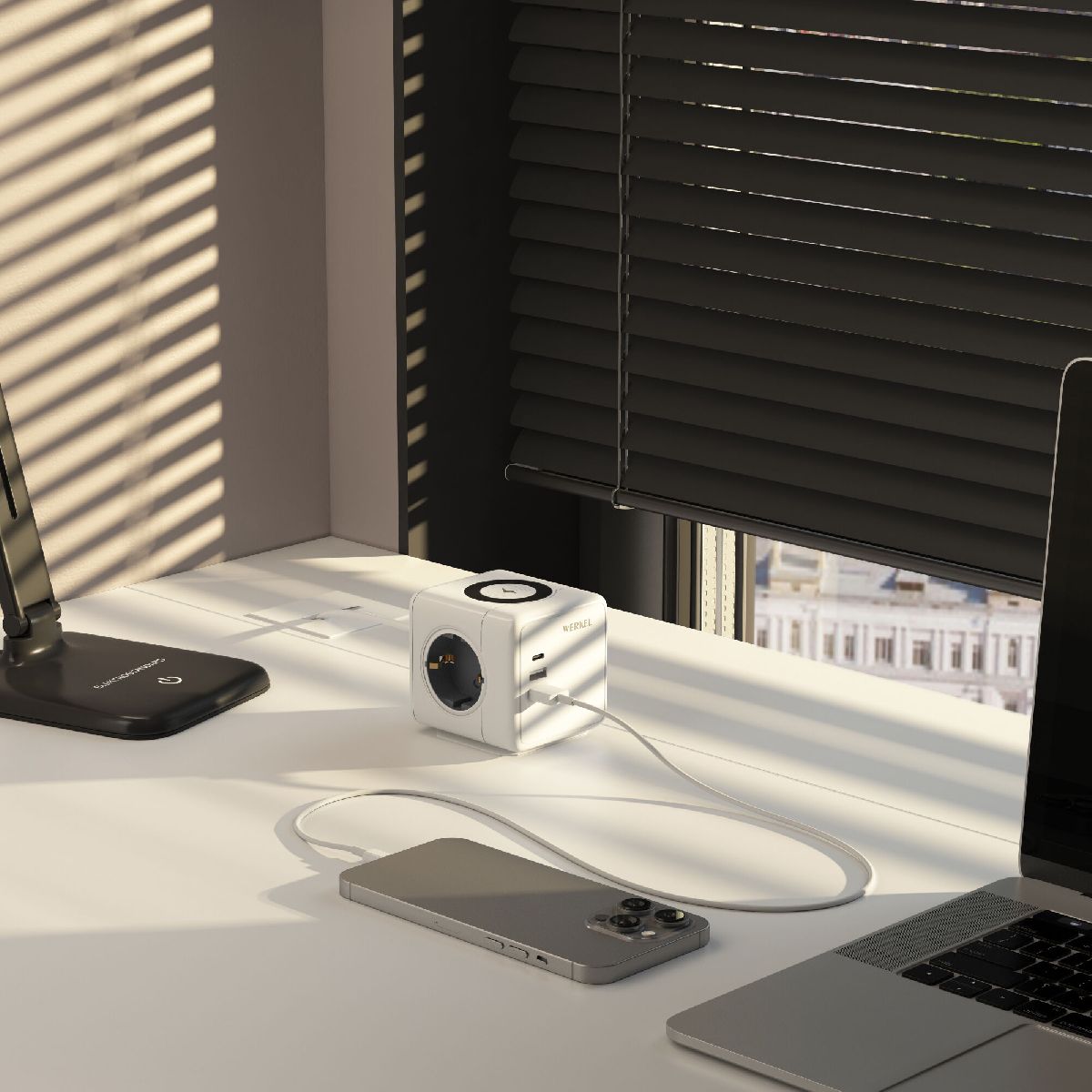 розеточный блок 3-местный + 3 usb + беспроводная зарядка werkel 4690389204265 w6513501 a066454