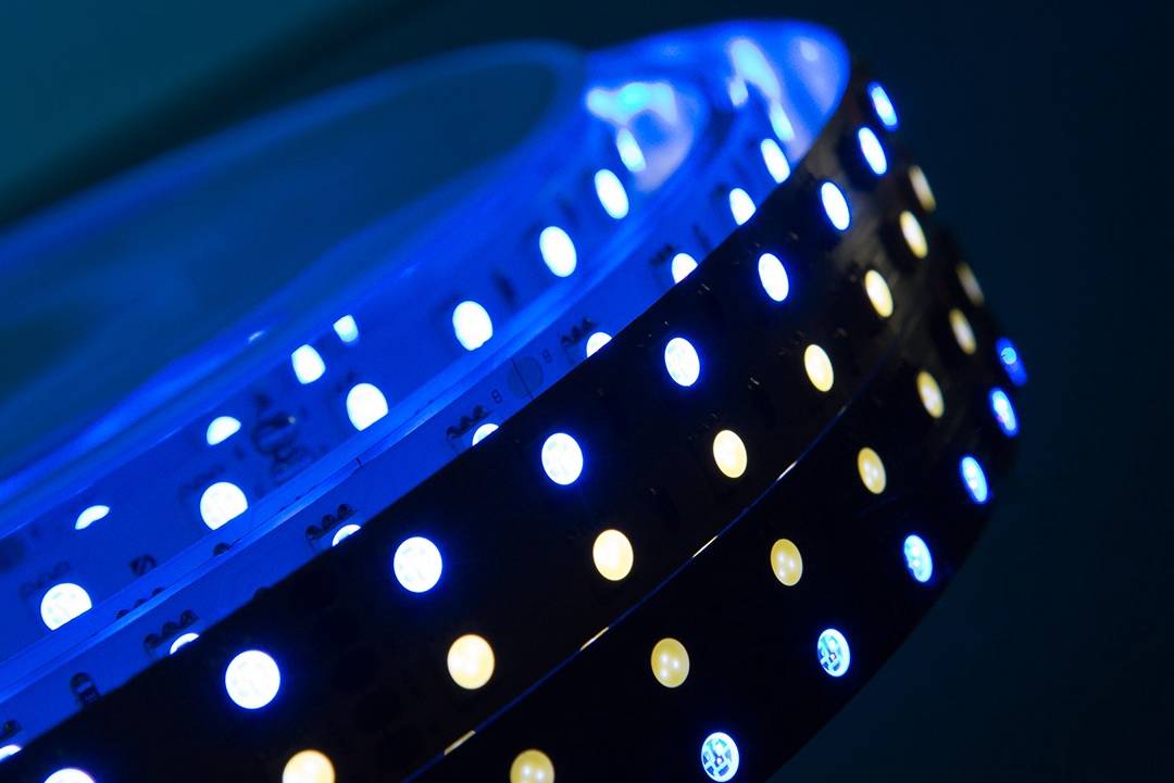 светодиодная лента designled dsg5120-24-rgb+w-33 000514