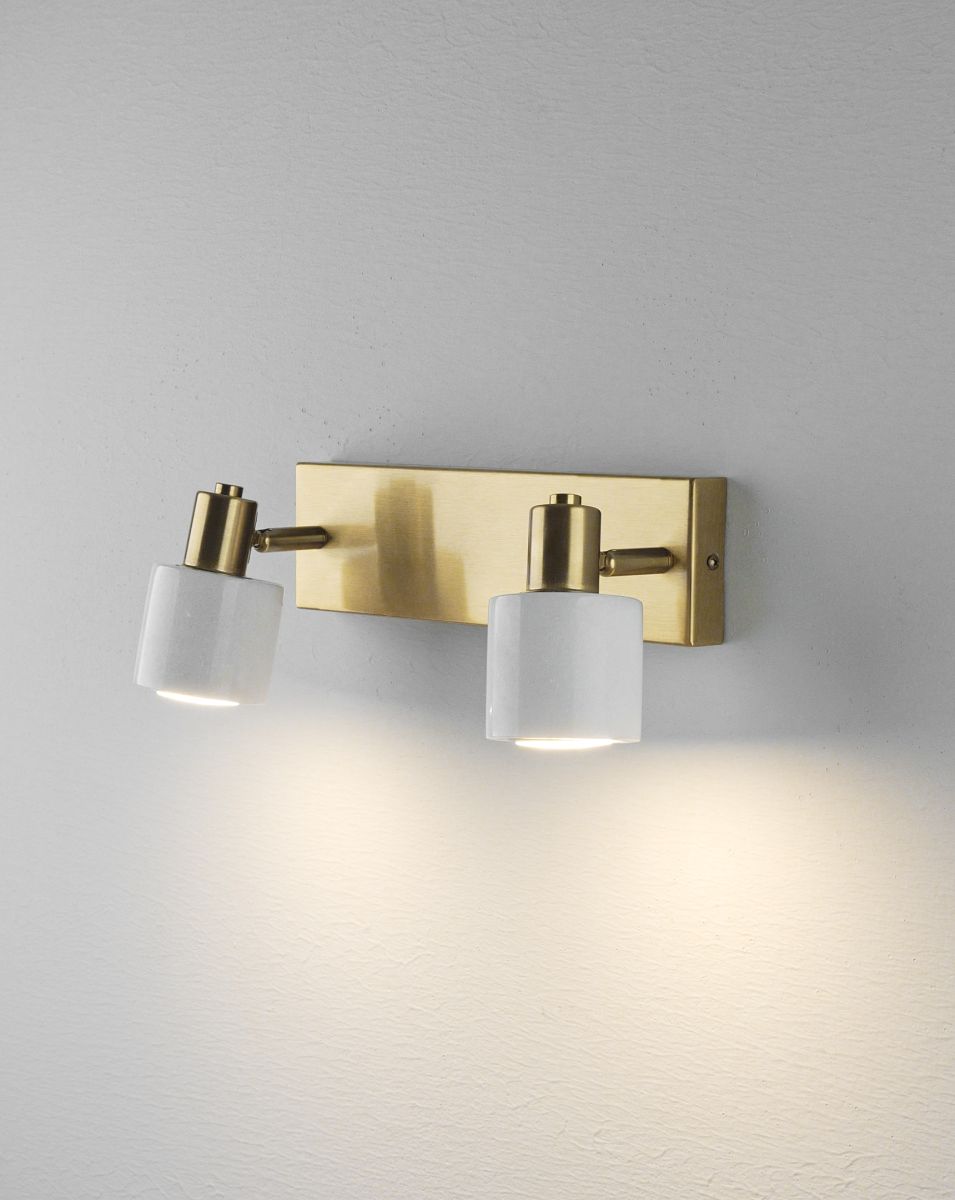 спот moderli malet v11827-2c