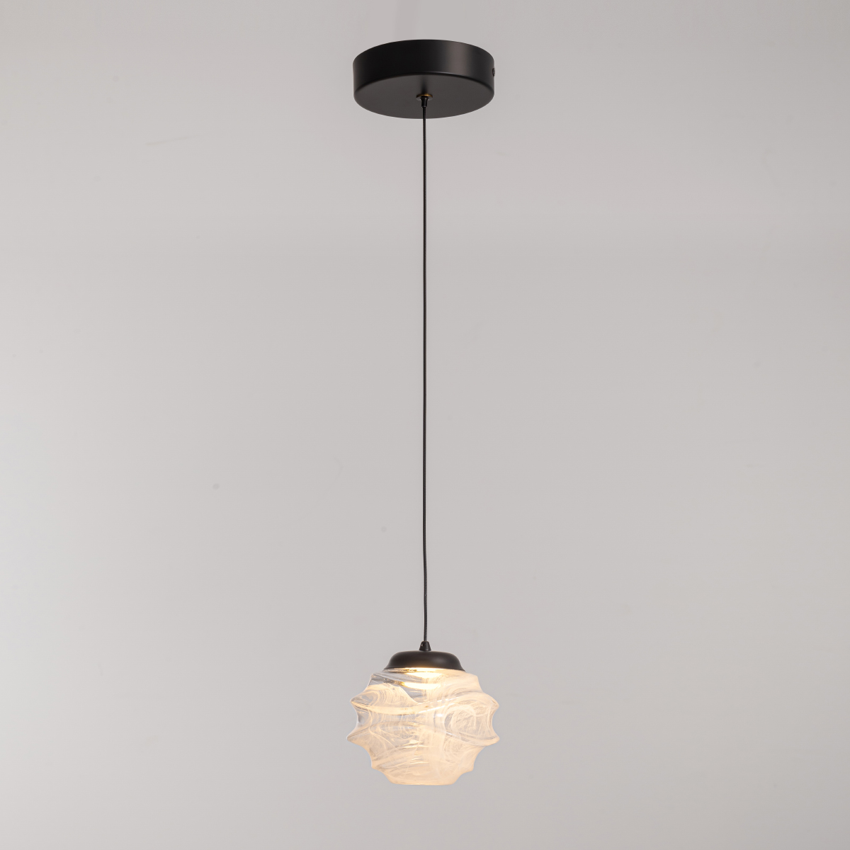 подвесной светильник delight collection md25030003-1a matt black/clear