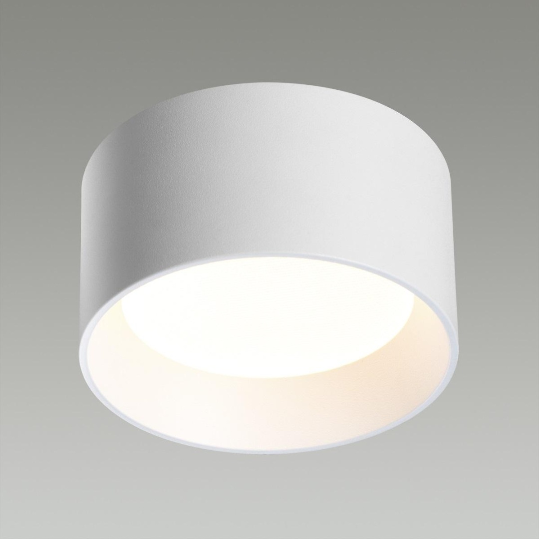Oben Odeon Light