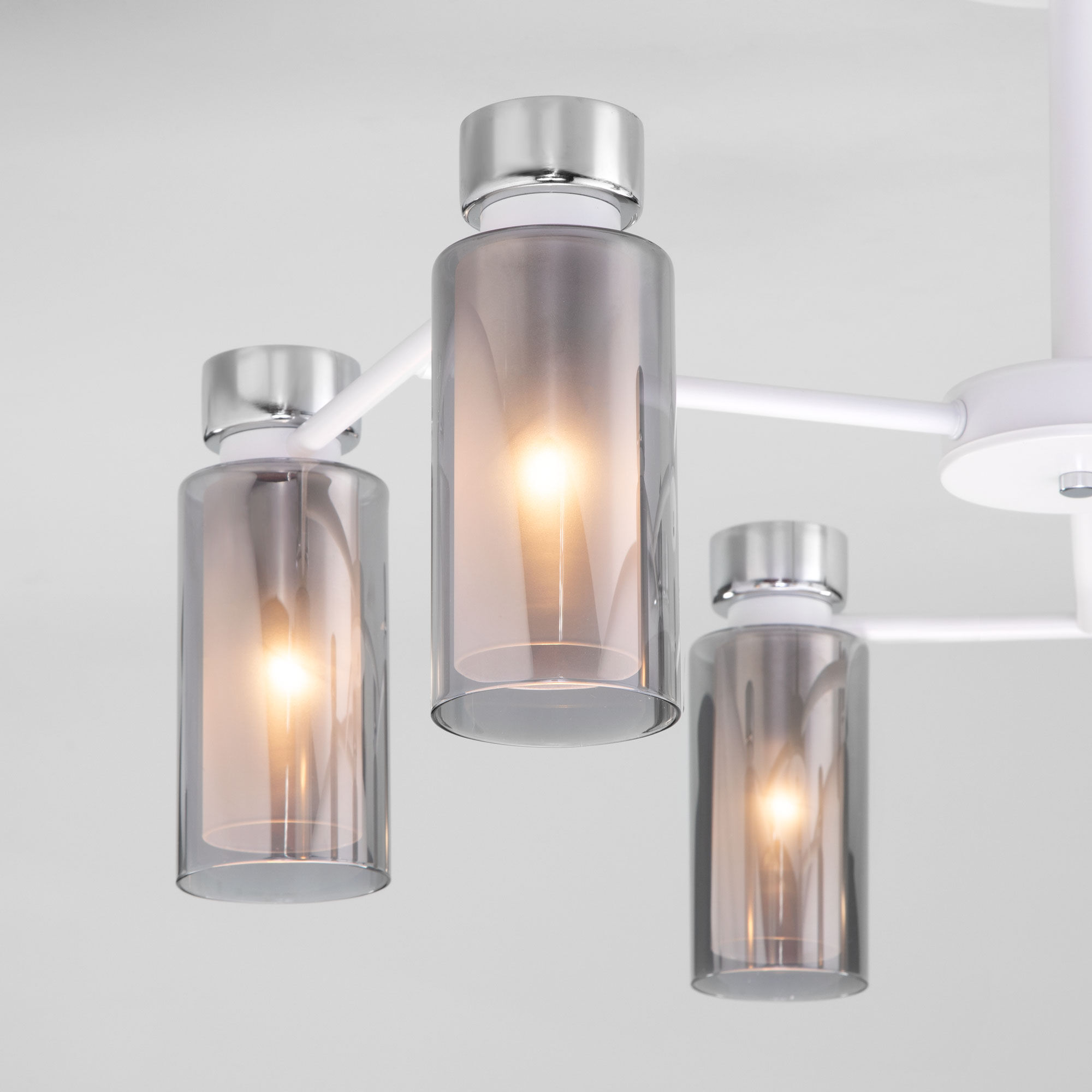 люстра на штанге eurosvet amado 70115/6 белый a061528