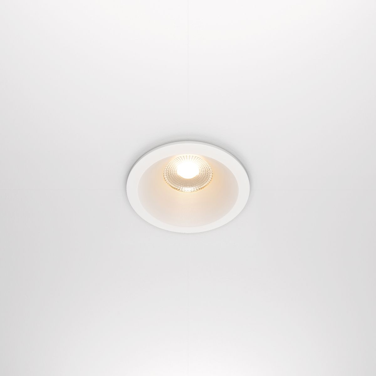 встраиваемый светильник maytoni zoom dl034-01-12w2.7k-w