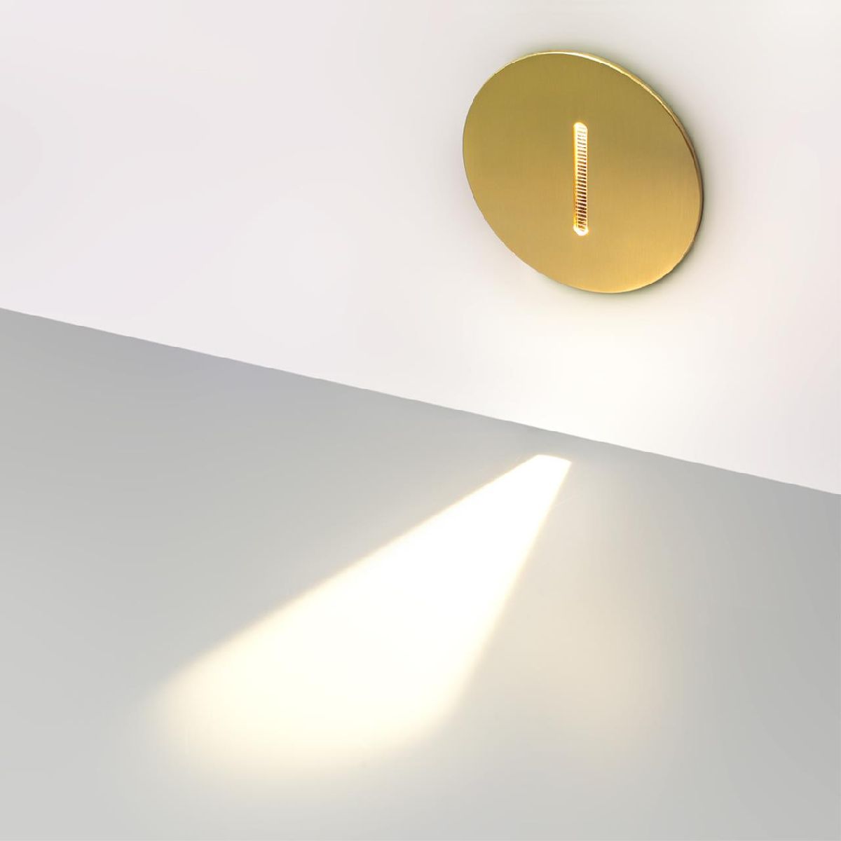 подсветка для лестниц odeon light hightech escala 7053/3wl