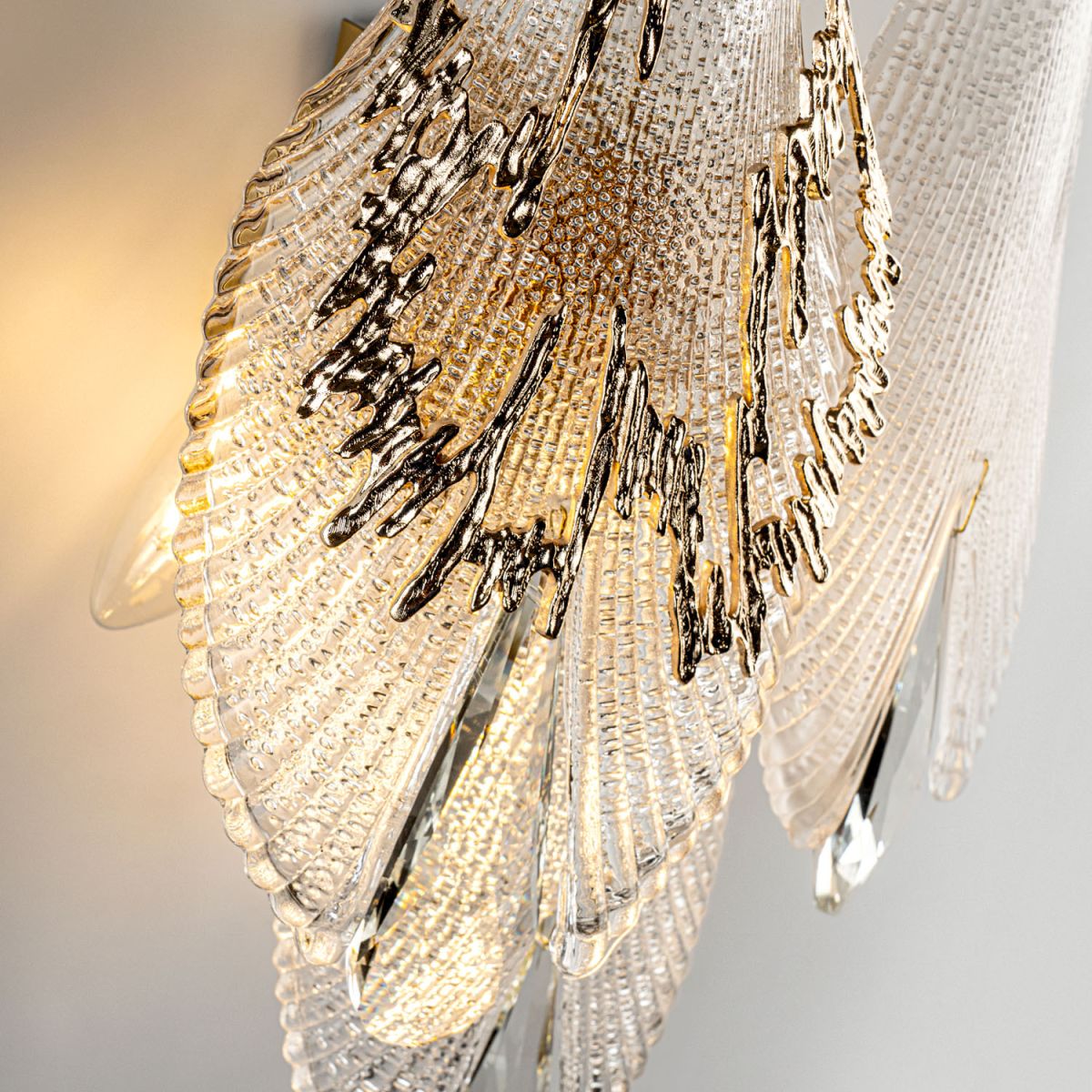 настенный светильник modelux ml.6228.330 gd