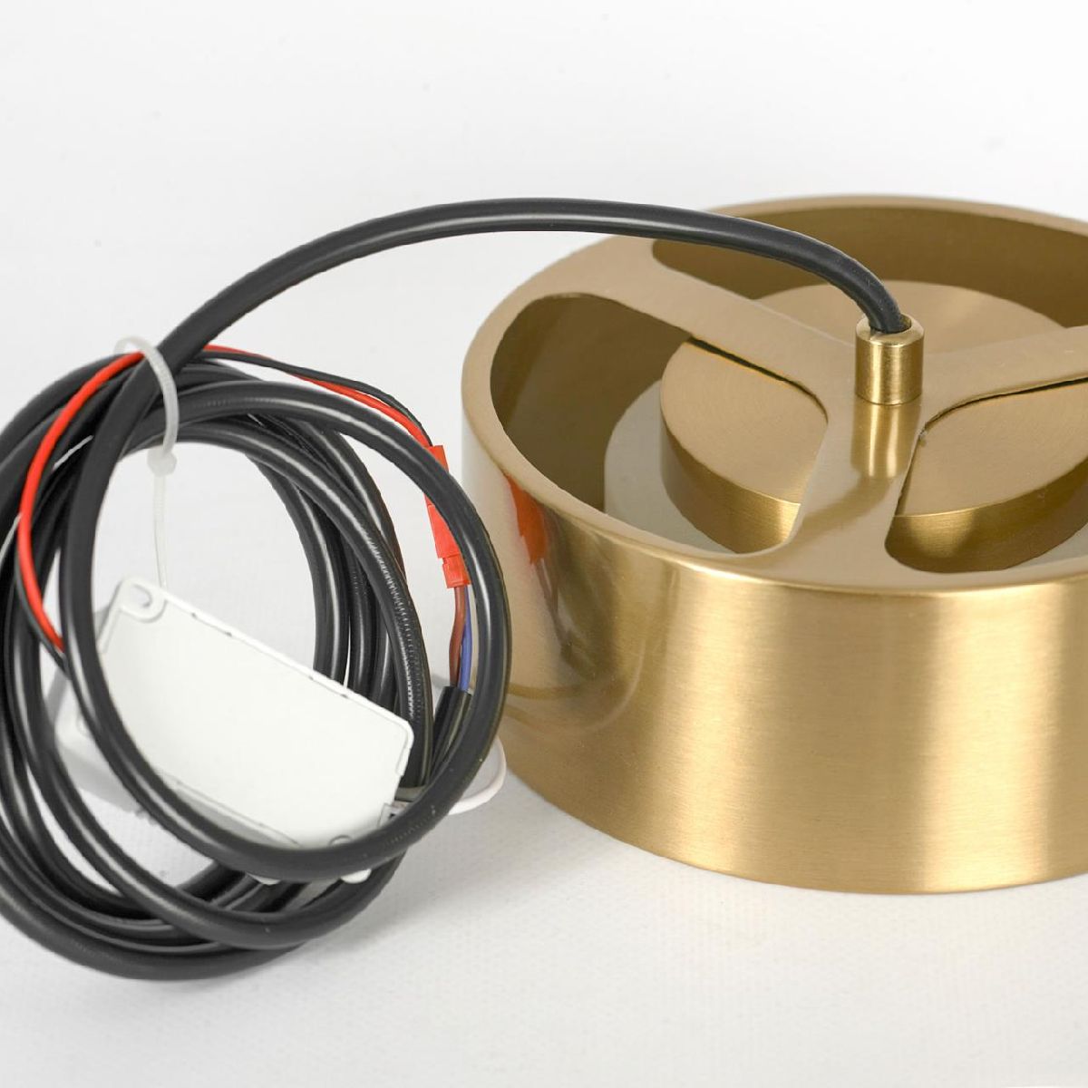 подвесной светильник lussole lewisville lsp-7103