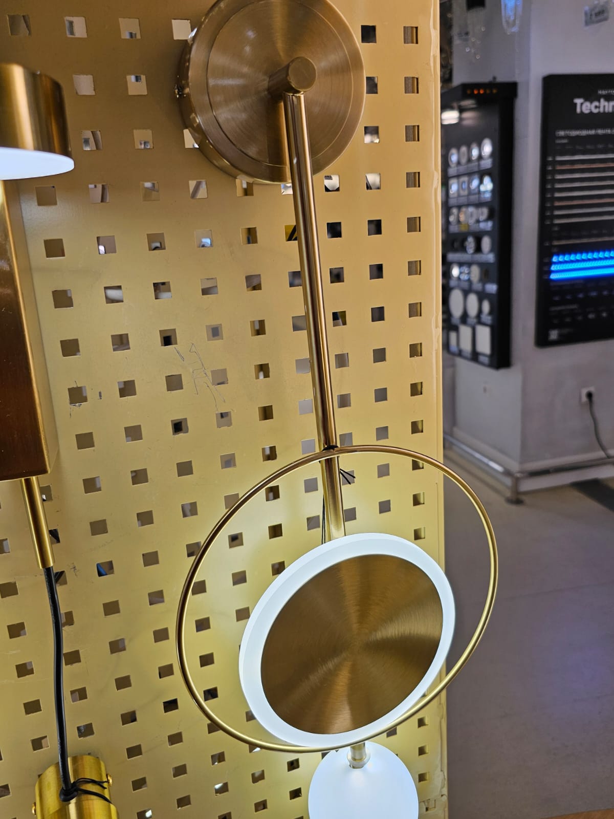 бра arte lamp polaris a2604ap-7go