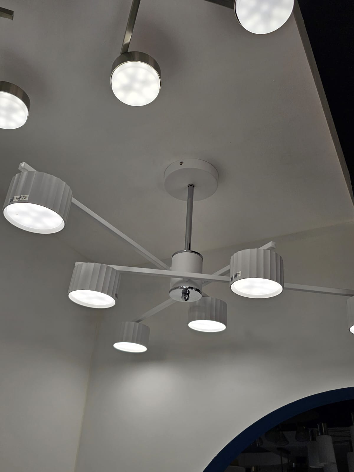 люстра на штанге lumion karina 8241/6c