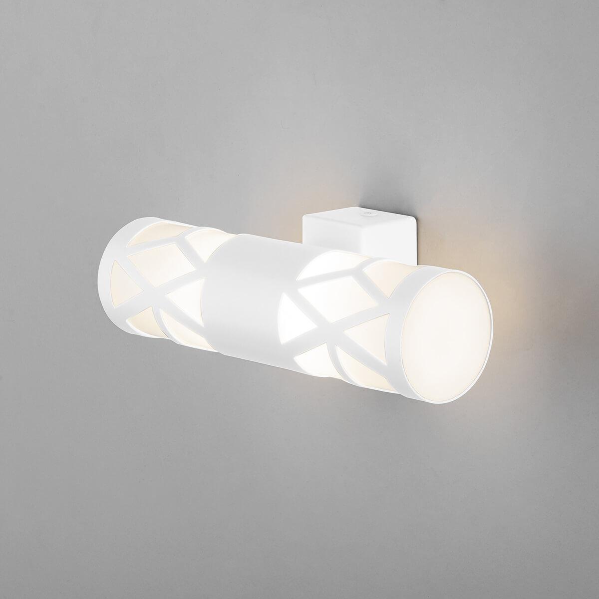 настенный светильник elektrostandard fanc mrl led 1023 белый 4690389153280