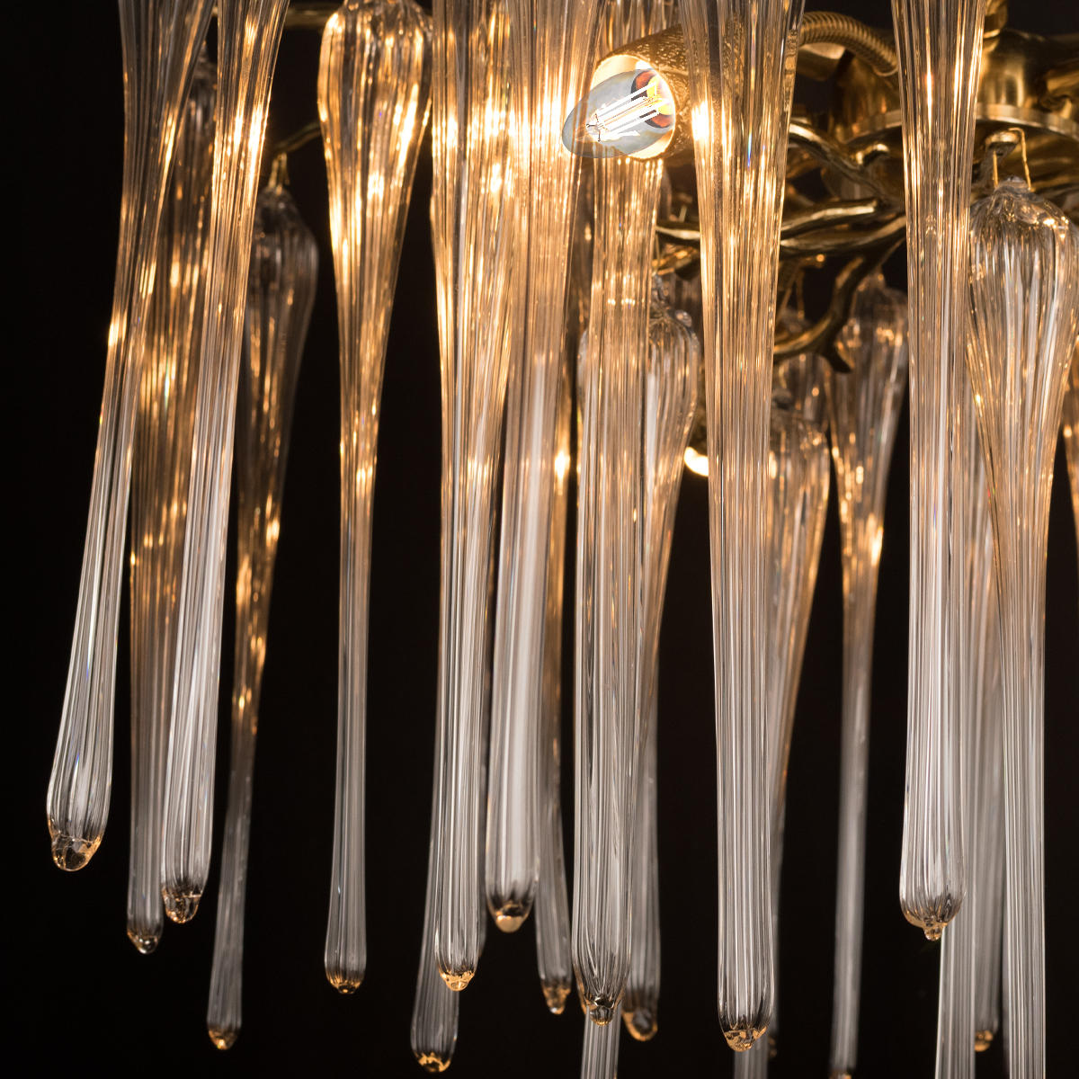 подвесная люстра loft it waterfall 10350/460 ab