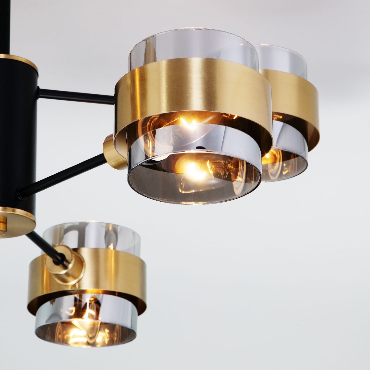 люстра на штанге eurosvet arcada 70127/6 черный/дымчатый a060652