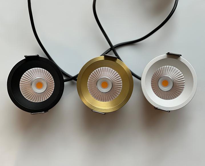 встраиваемый светодиодный светильник italline it08-8035 white 3000k