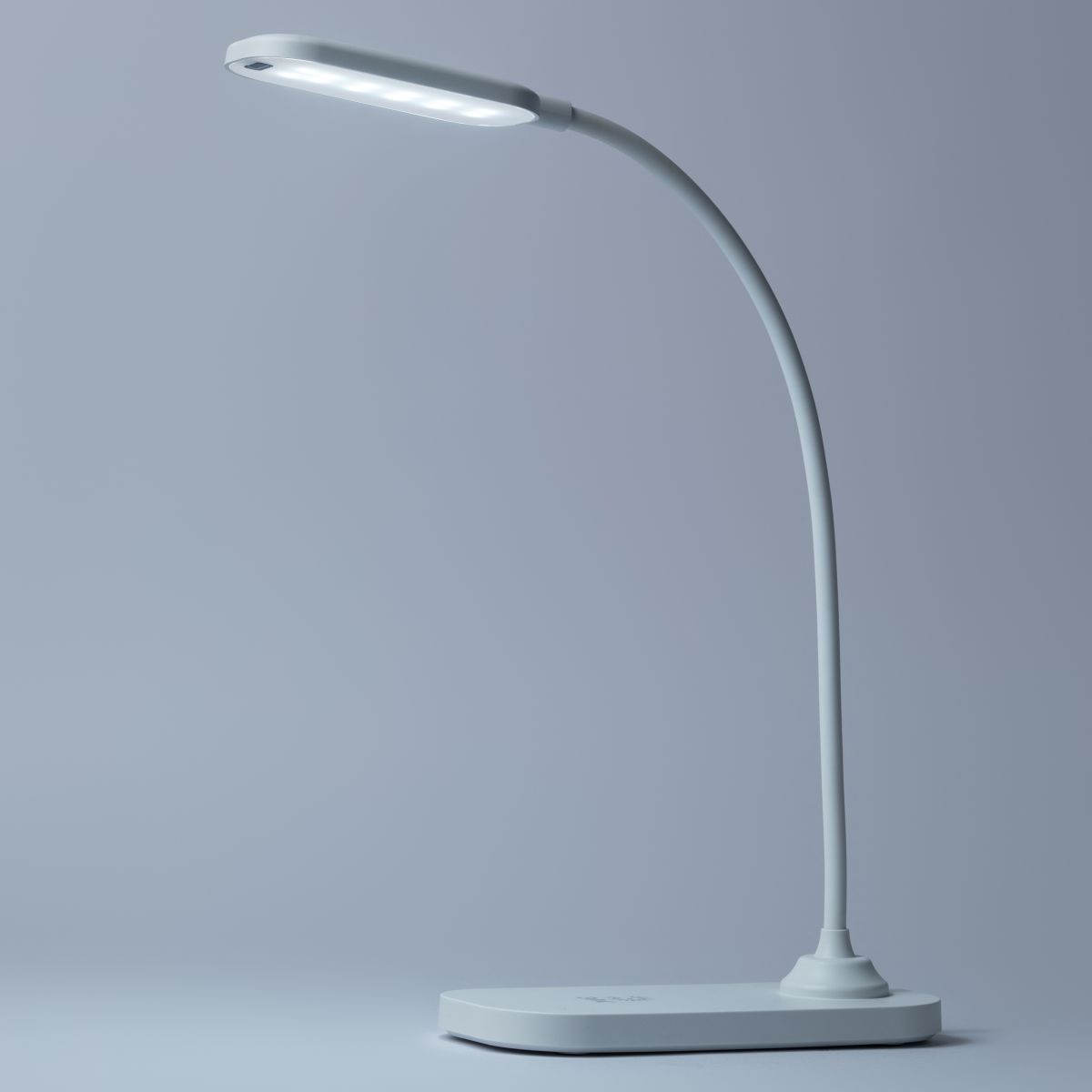 настольная аккумуляторная лампа эра nled-524-6w-w б0068571