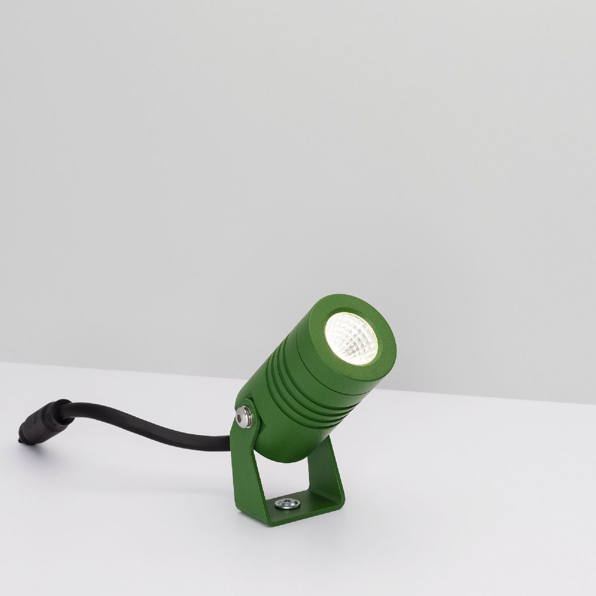 прожектор arlight alt-ray-r42-5w warm3000 (ral 6010, 25 deg, 230v) 042661