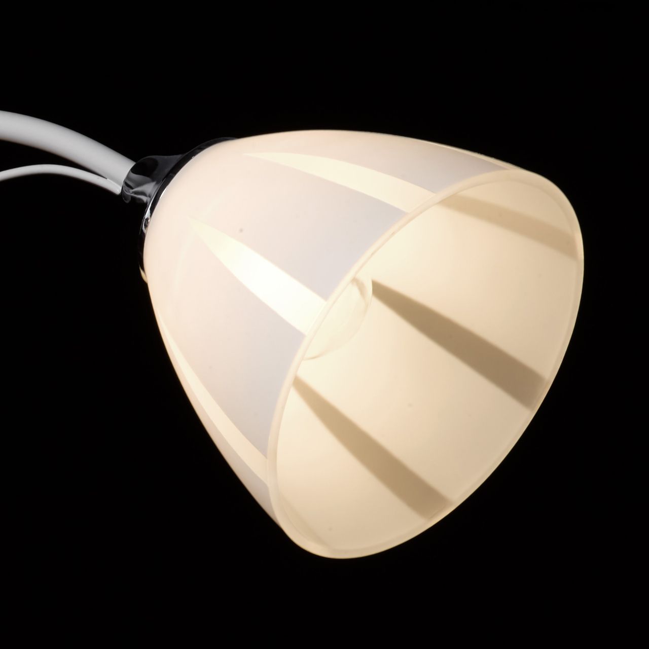 потолочная люстра de markt city нежность 676014505