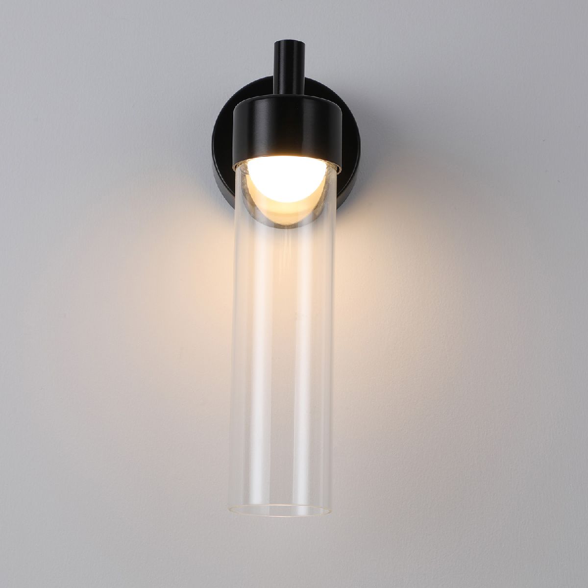 уличный настенный светильник favourite outdoor 4702-1w