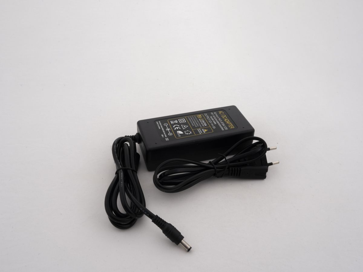 адаптер leds power 6а 12в (72вт) 003245