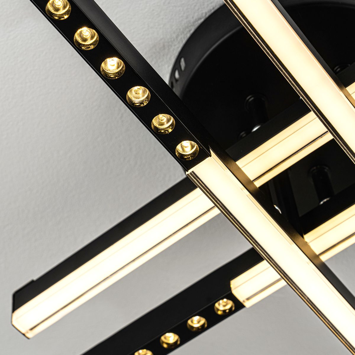 потолочный светильник led4u l5110-4 bk