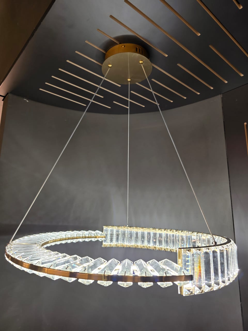 подвесная люстра zortes moi zrs.1201.01