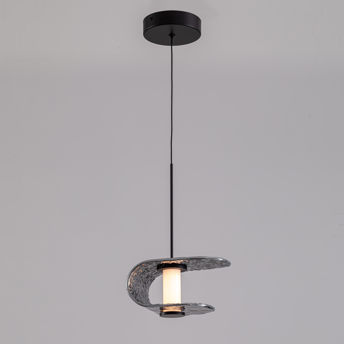 подвесной светильник delight collection md24020901-1a black/smoky