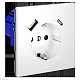 розетка встраиваемая voltum s70 с заземлением и защитными шторками, 16а, с usb, a+с, (белый матовый) vls040502